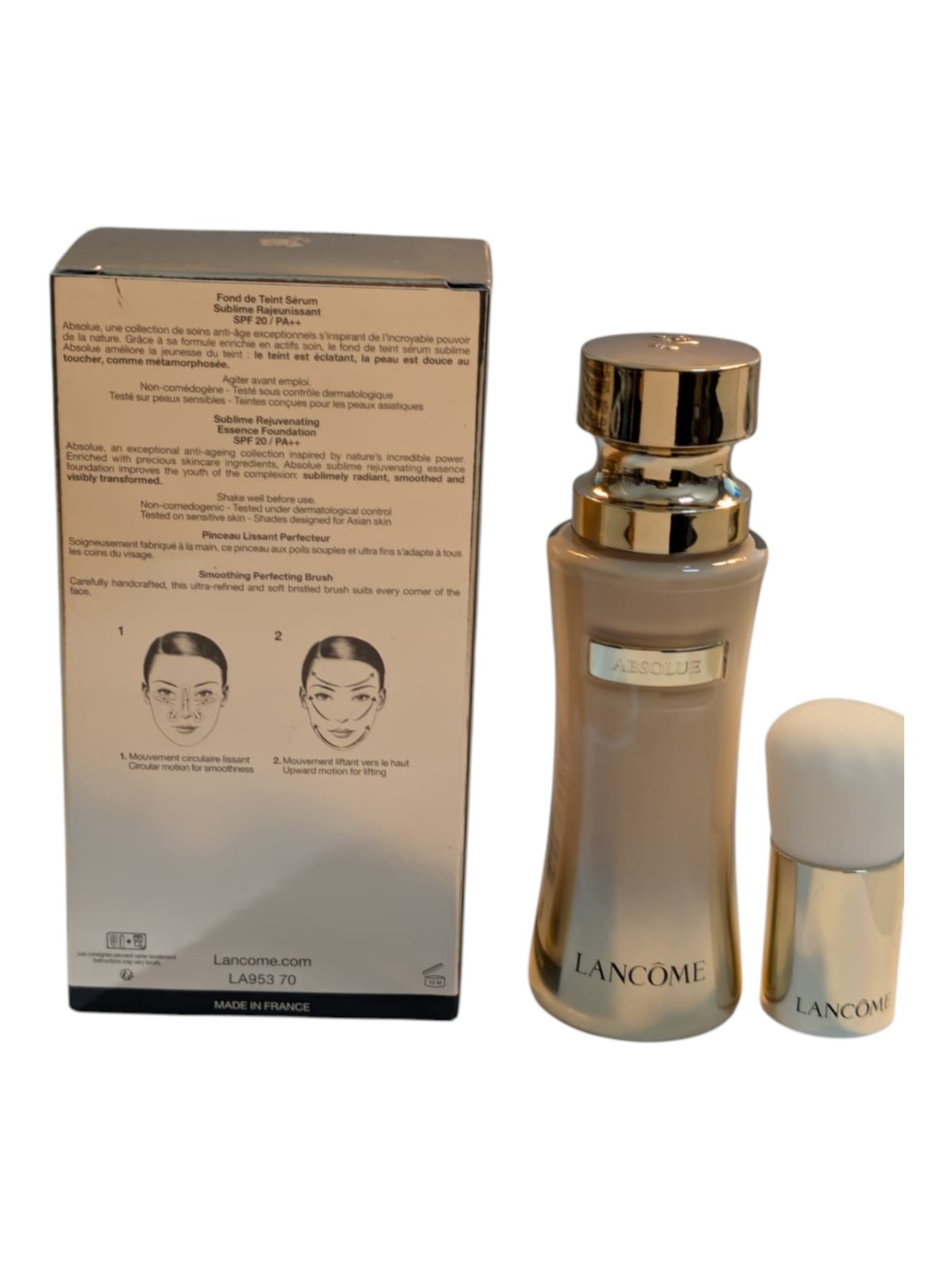 Lancome Absolue Essence Foundation - SPF20/100 Ivoire-P MSRP $160