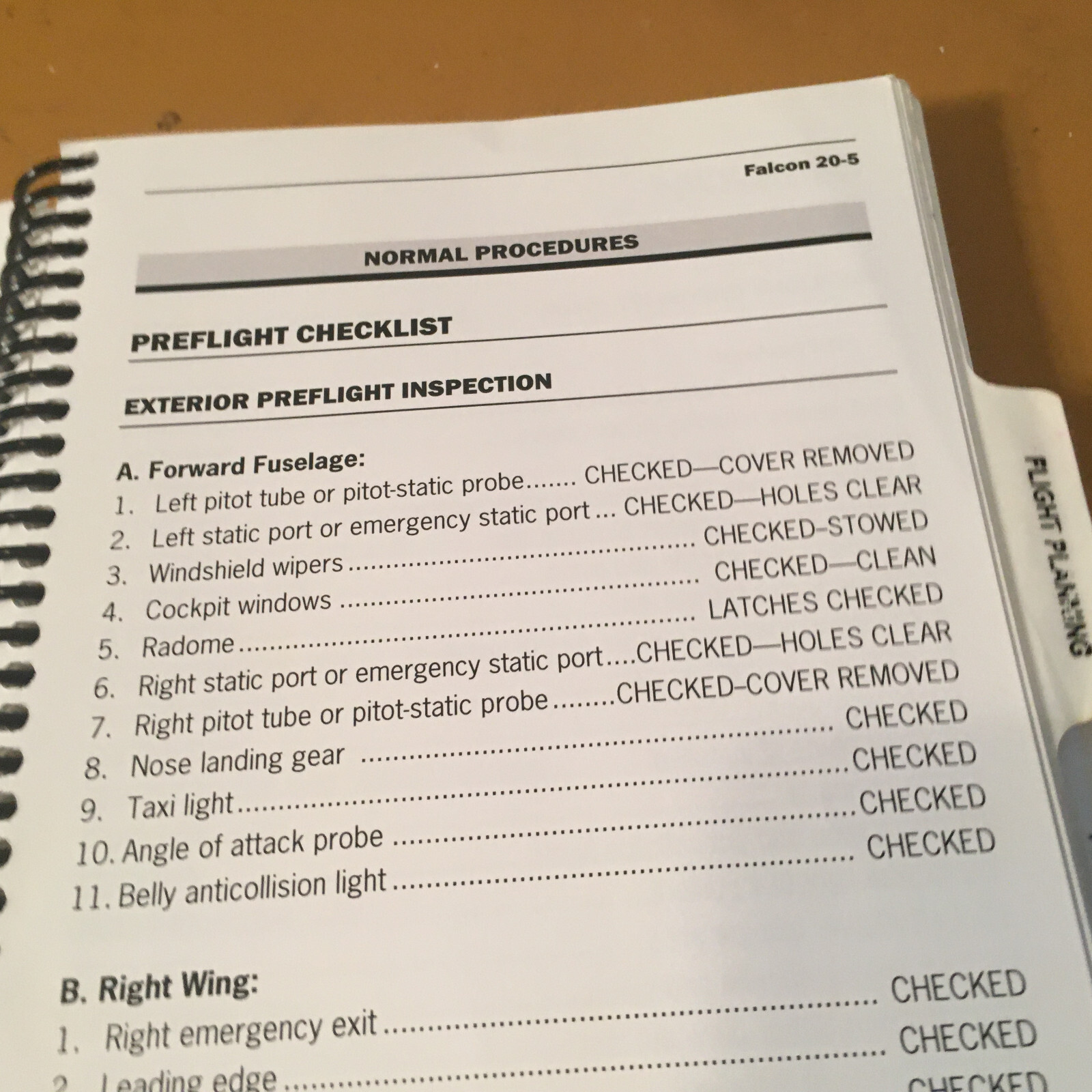 Falcon 20-5 Pilot Operating Handbook