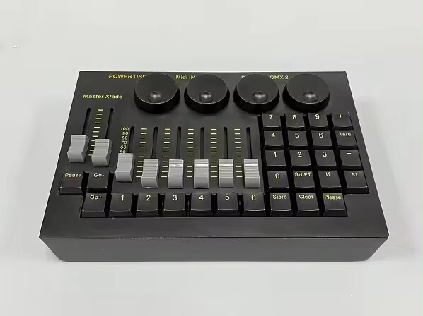 Command Wing Mini DMX Controller Par Stage Lights Console for Carry Bag