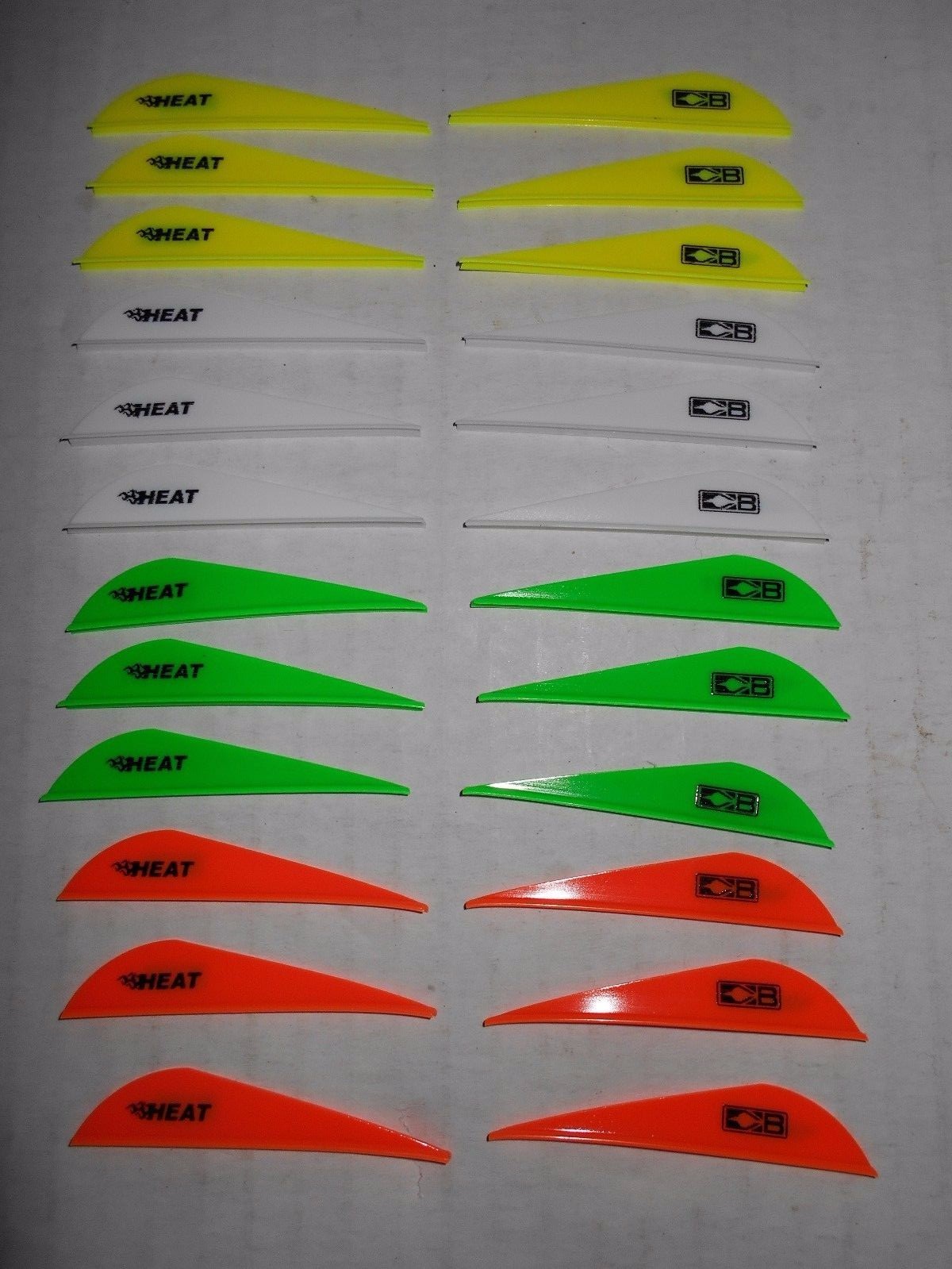 @CUSTOM COLORS@ 100 Bohning 2.5" HEAT Vanes! neon orange green white yellow