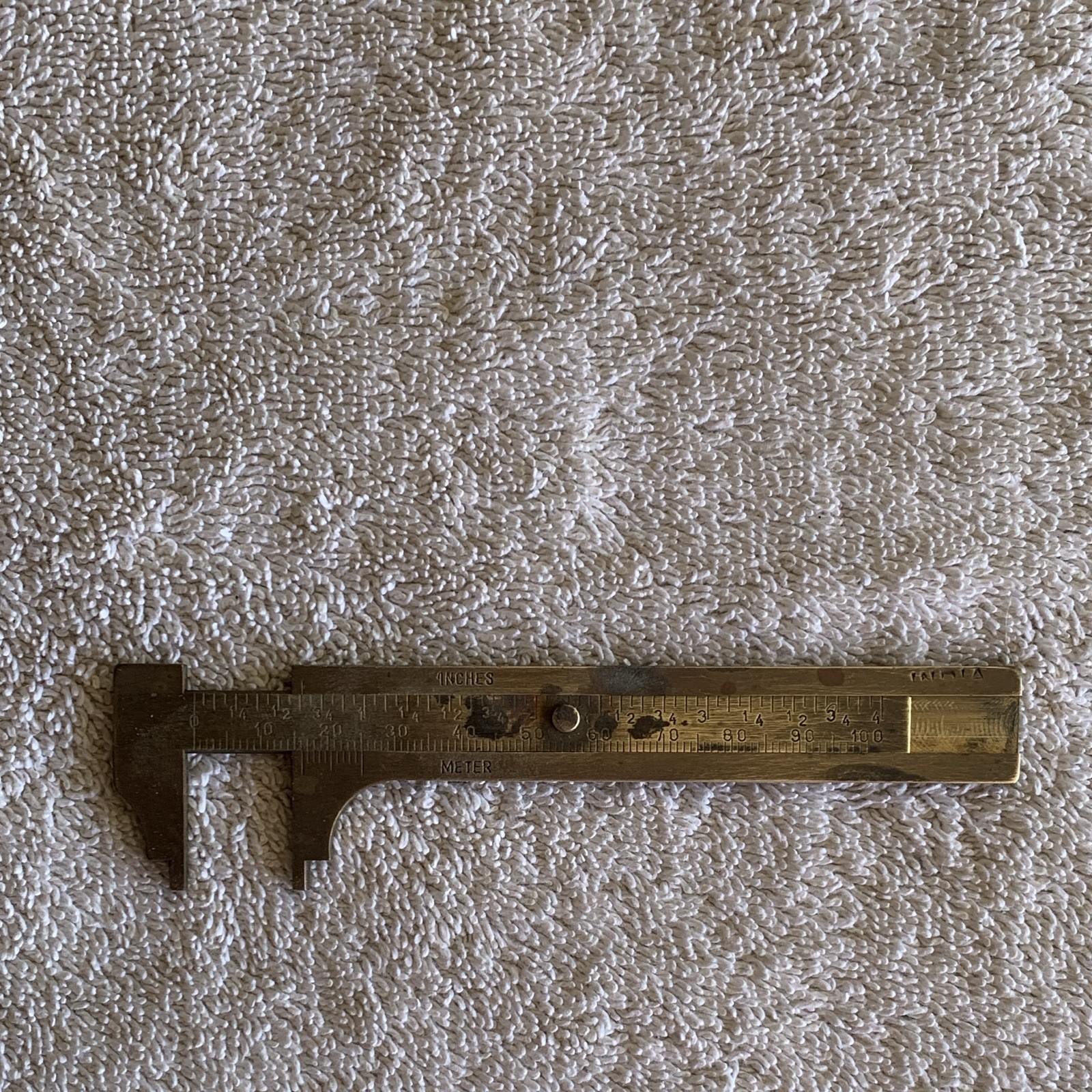 Vernier Caliper Sliding Gauge Inch & Metric Scale 0-4 in / 0-100 mm