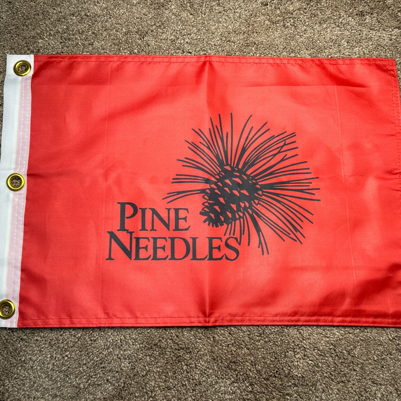 PINE NEEDLES LODGE AND GOLF CLUB PGA TOUR PIN FLAG WITH GROMMETS FREE SHIP TIGER
