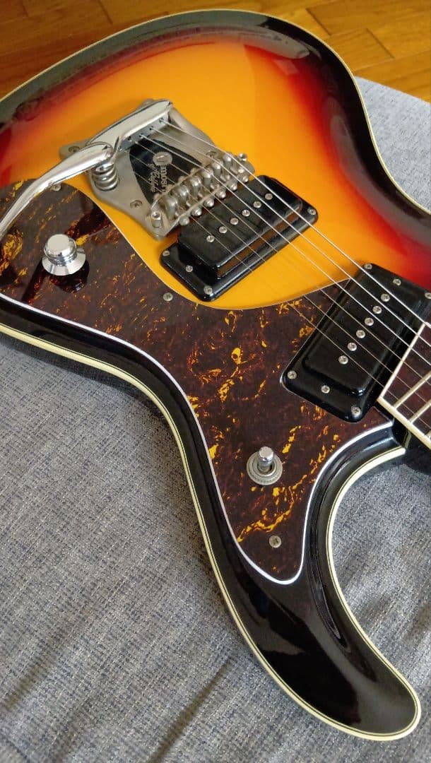 Mosrite Super Custom 63 Black Cloud Set Neck
