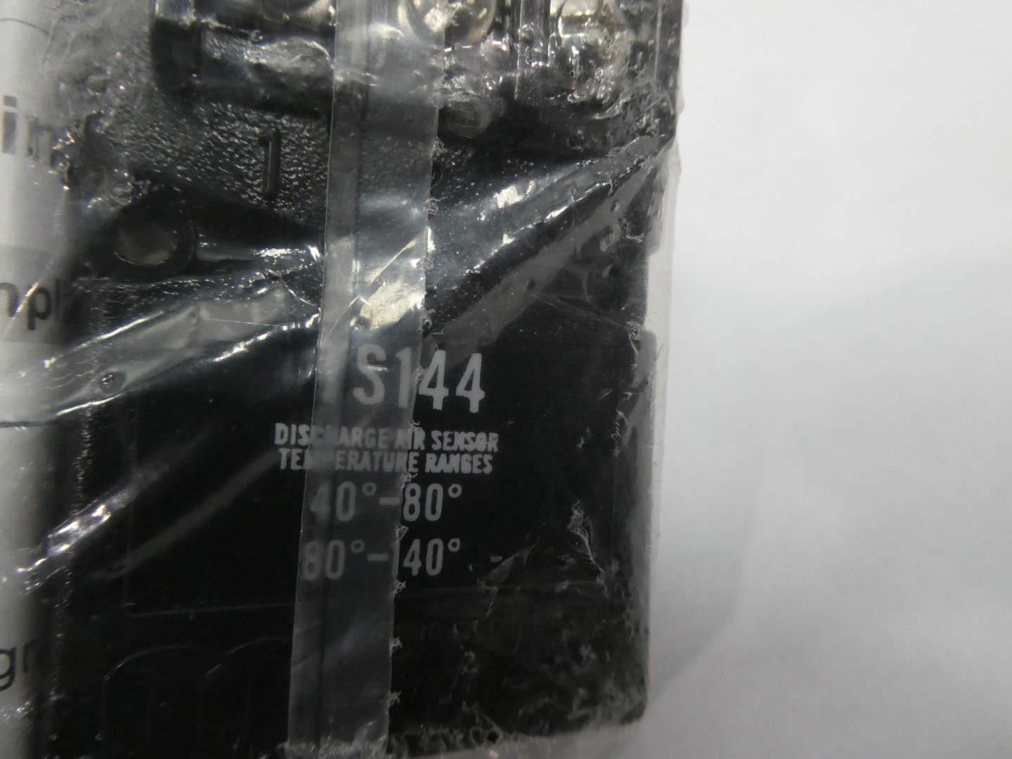 Maxitrol TS144 Temperature Sensor 40-80f 80-140f