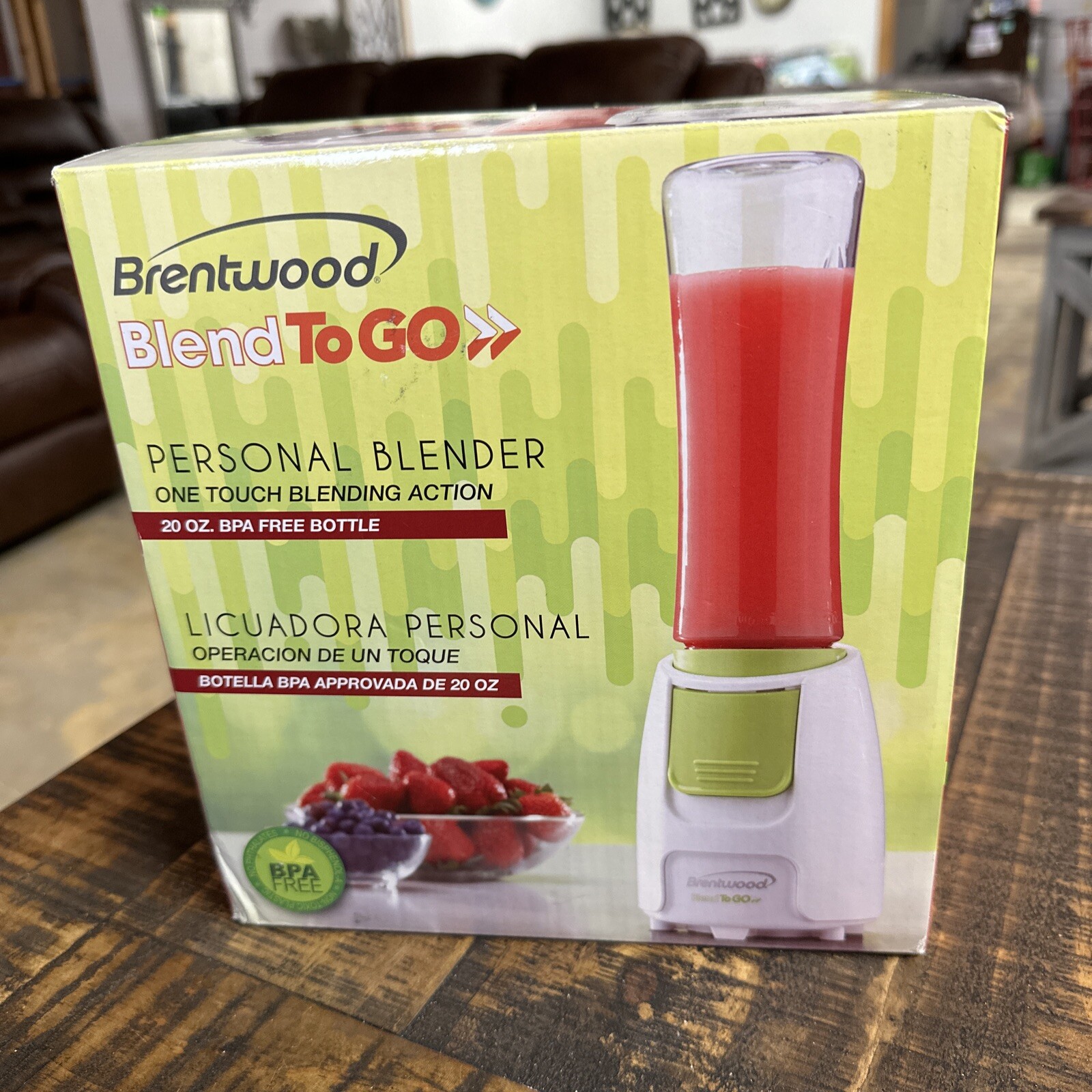 Brentwood Blend To Go 20oz BPA Free Personal Blender White New In Box