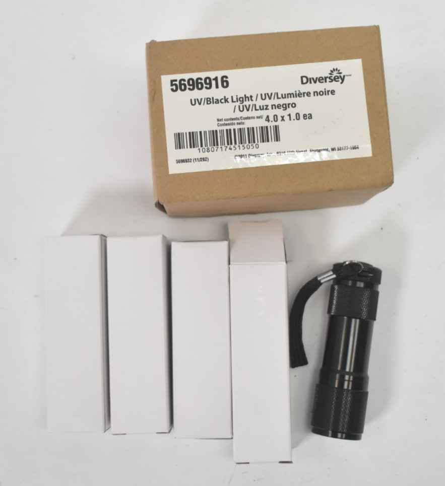 Diversey 5696916 UV Black Lights Handheld Flashlights 4 Pack For Vericlean