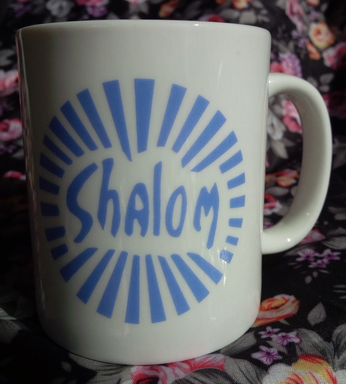SHALOM 11 OUNCE WHITE CERAMIC COFFEE MUG blue