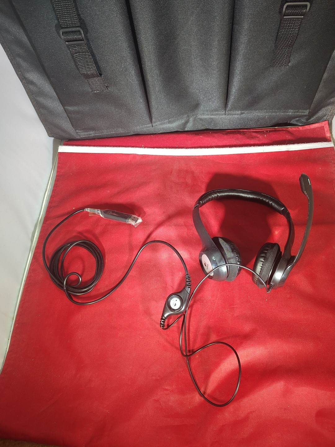 Logitech Logi Headphone Headset Wired Black USB DZL-A-00052