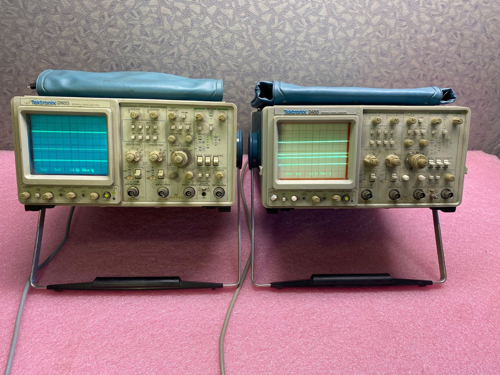 LOT OF 2 TEKTRONIX 2465 300MHz OSCILLOSCOPE WITH MANUEL AND PROBES