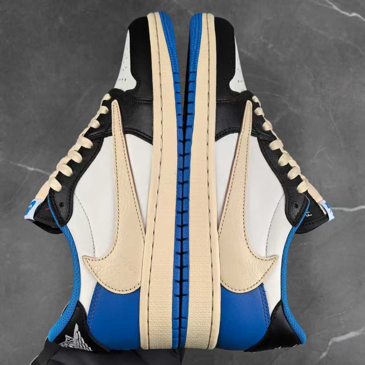 Nike Travis Scott x Fragment Design x Air Jordan 1 Low OG SP Men's Sneaker