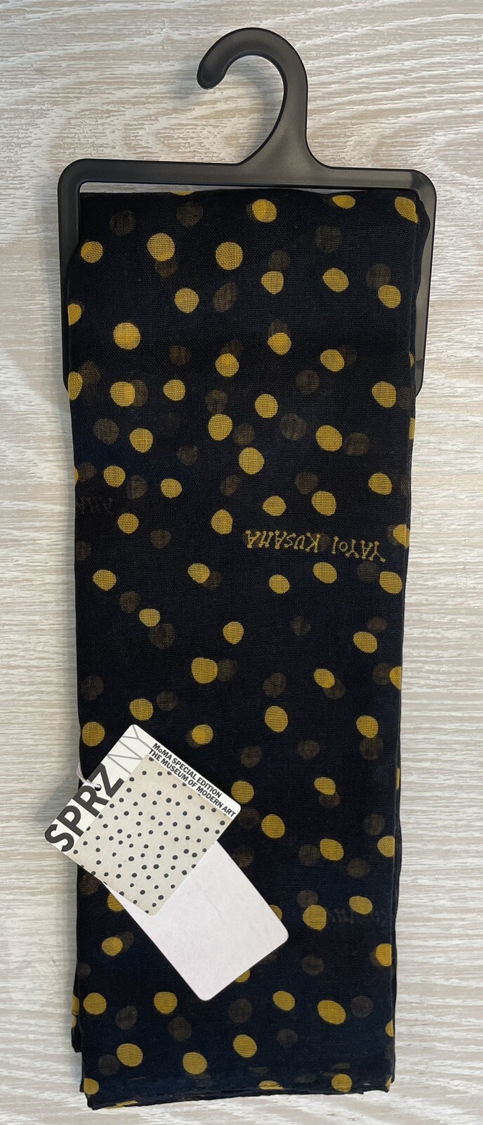Yayoi Kusama MOMA x UNIQLO Dots Scarf SPRZ NY 2015, 50 x 50 inch