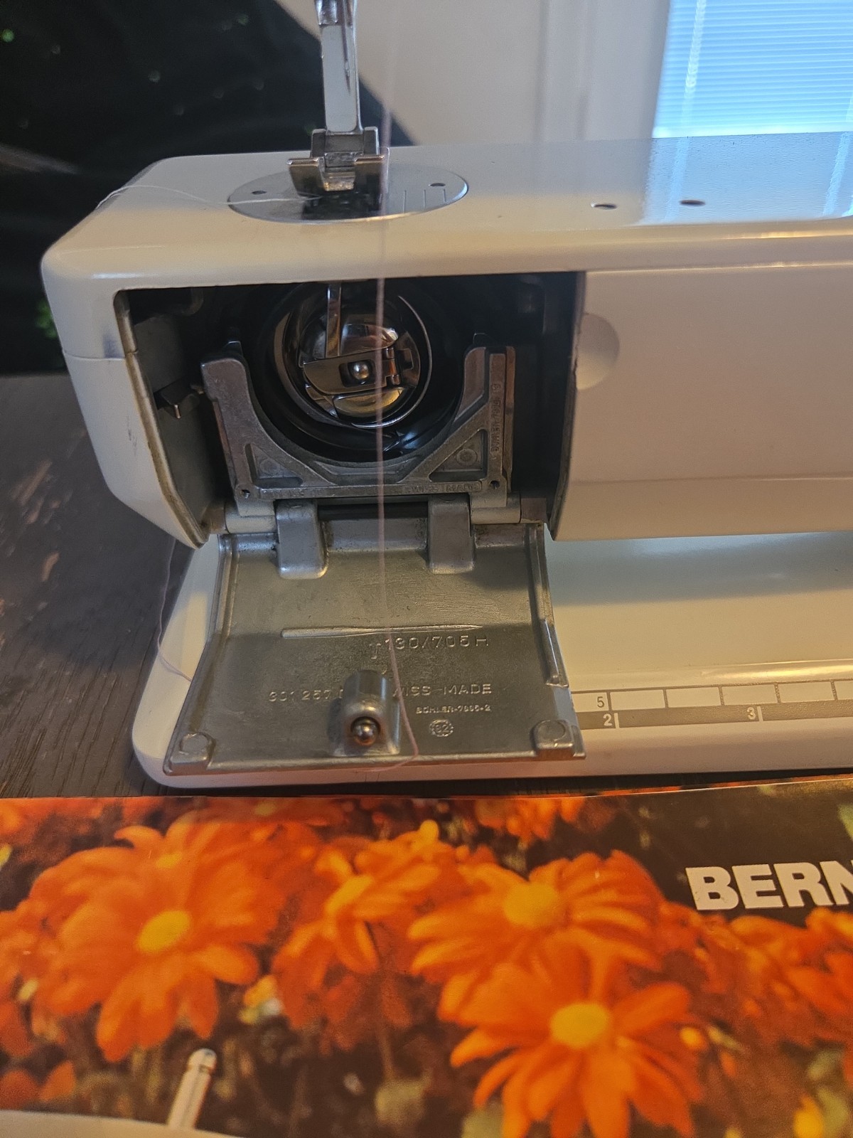 BERNINA Record 930 Electronic Sewing Machine (Read Description)