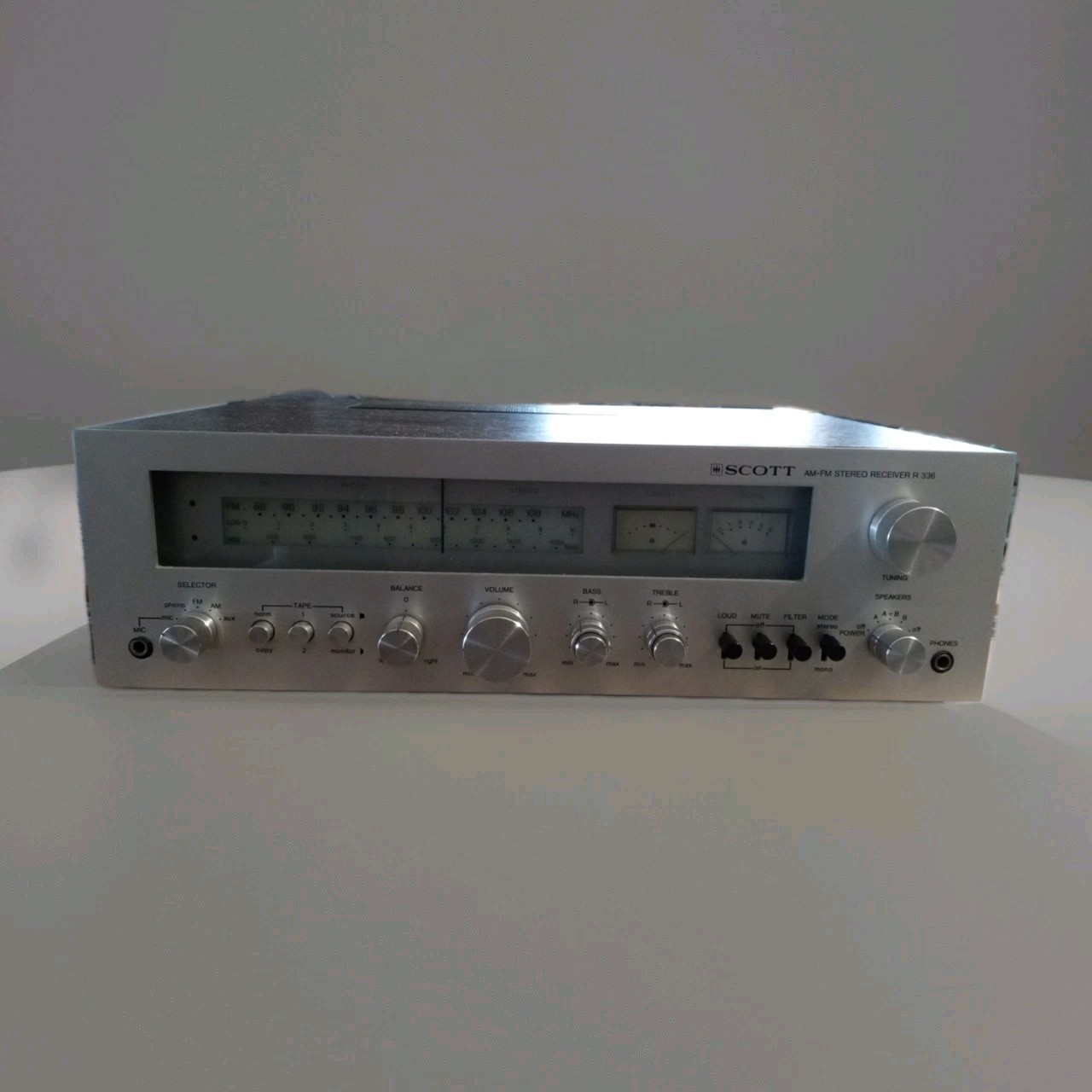 HH Scott R336 AM-FM stereo Receiver ONLY Tested Good For Music Sounds Good Works