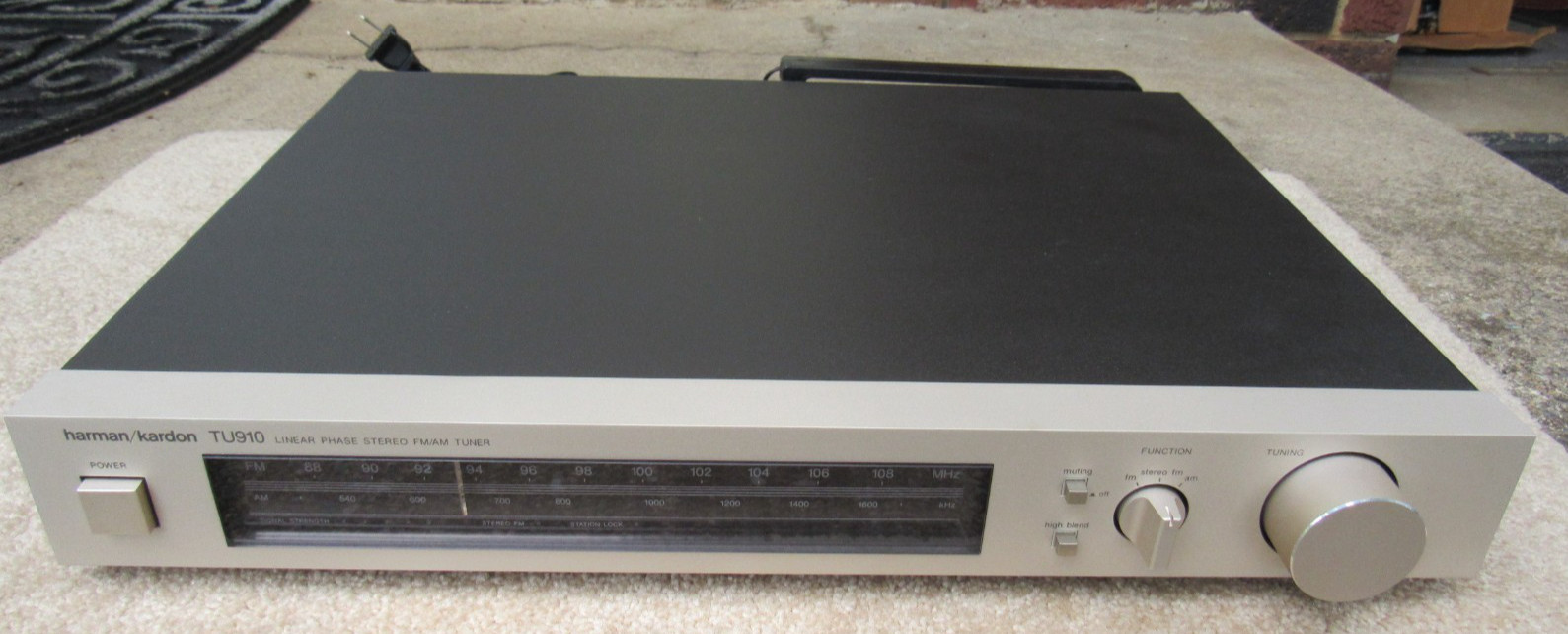 Harman Kardon TU910 AM/FM Analog Stereo Servo Locked HK Tuner Linear Phase NICE!
