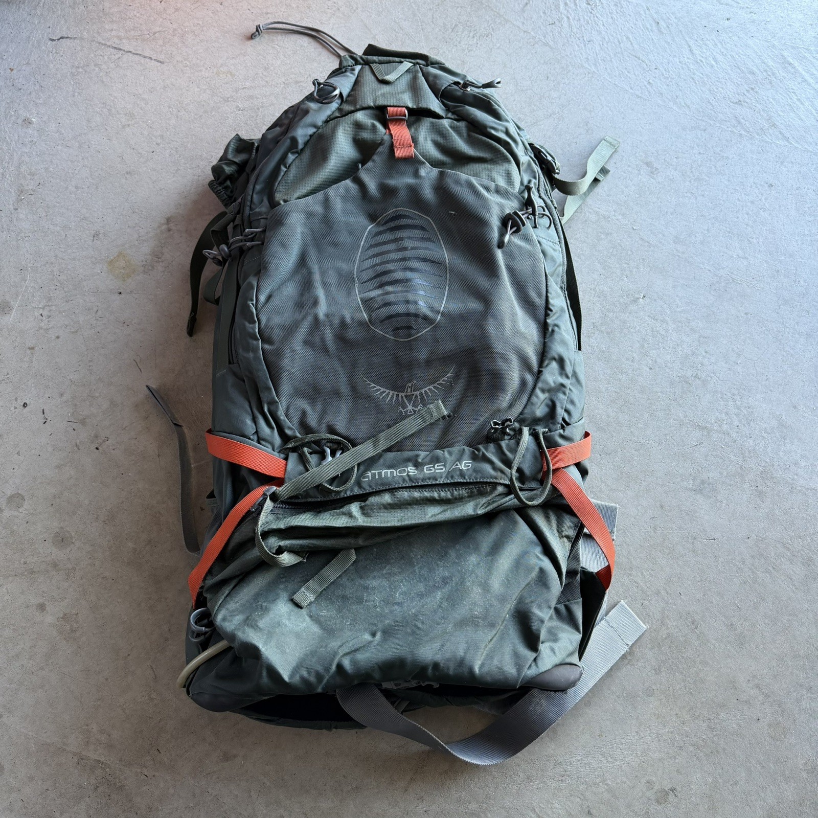 Osprey Atmos 65 AG 65 Hiking Backpack Green Orange Gray Anti-Gravity Medium