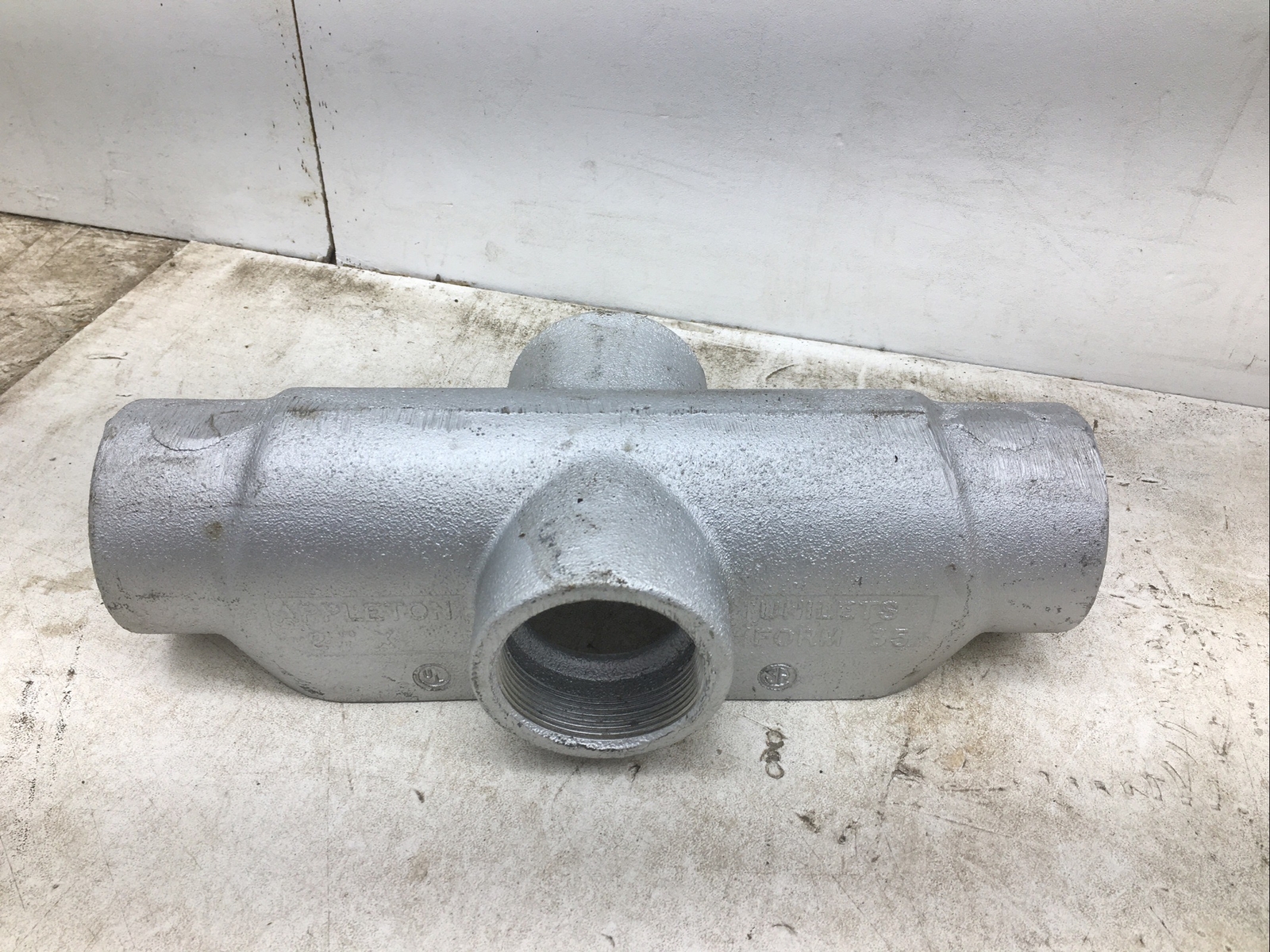 Appleton Unilets Form 35 2” X Conduit Body (New Old Stock)