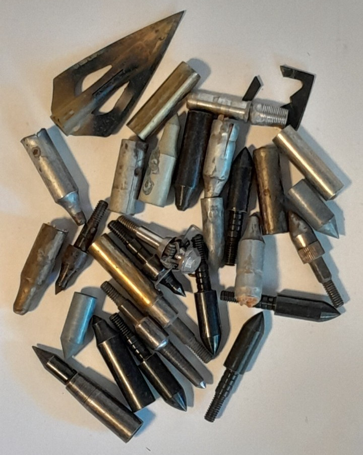 Vintage Mixed Lot of Field Points And Broadhead Archery