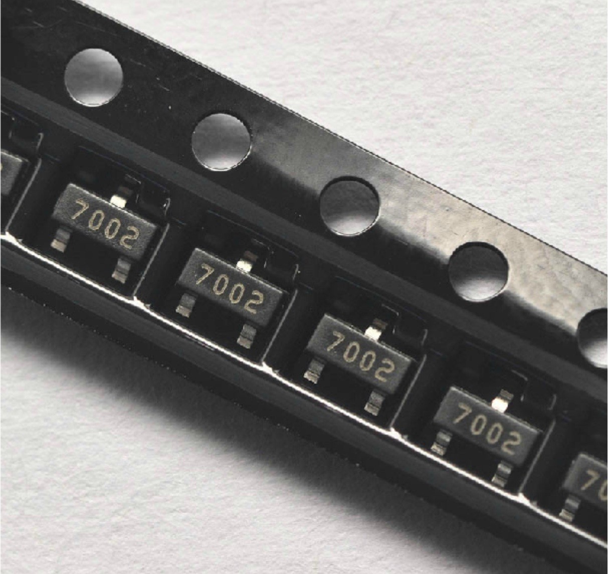 100PCS 2N7002 702 SOT-23( SMD ) N-Channel 60V 115mA MosFET NEW