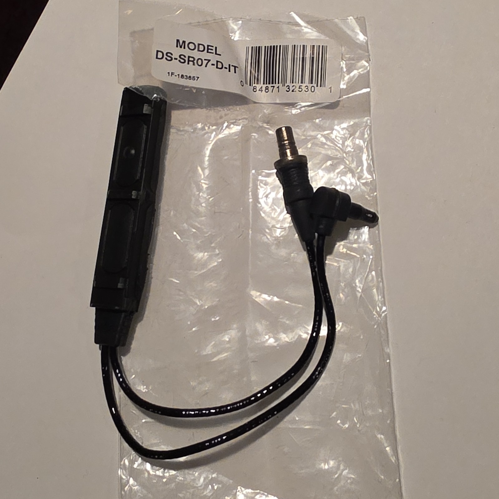 SureFire DS-SR07-D-IT Remote Dual Switch – Modified for Rail Fitment
