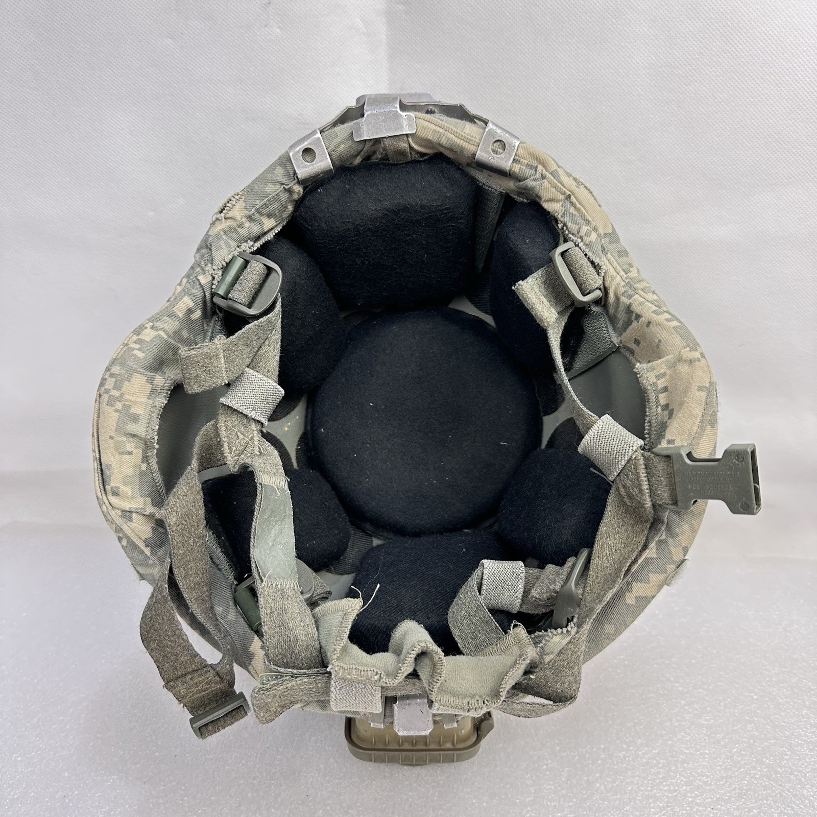 Medium UCP ACU MICH ACH Ballistic Military Combat Helmet IIIA Norotos ENVG Mount