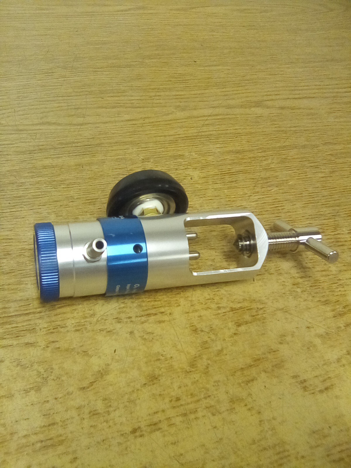 O-Two 02RO01002-A Oxygen Regulator