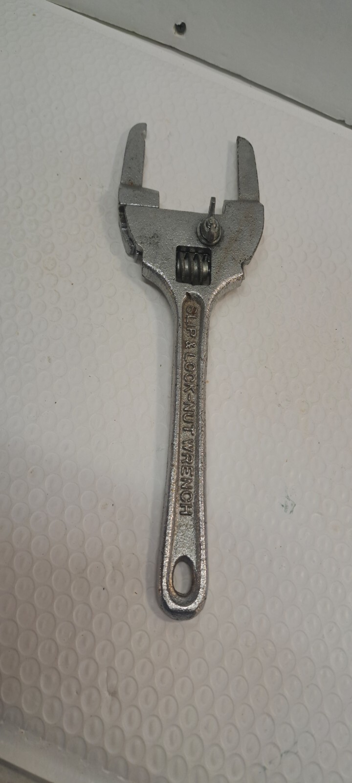 Plumbers Wrench Slip and Lock Nut Wrench Plumbing Adjustable