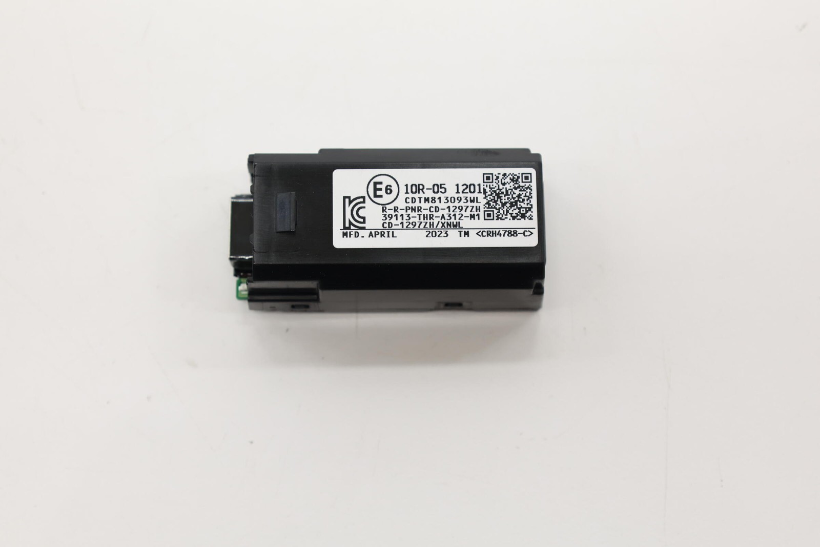 2023 - 2026 HONDA PILOT REAR USB CHARGE PORT POWER OUTLET OEM 39113THRA312M1