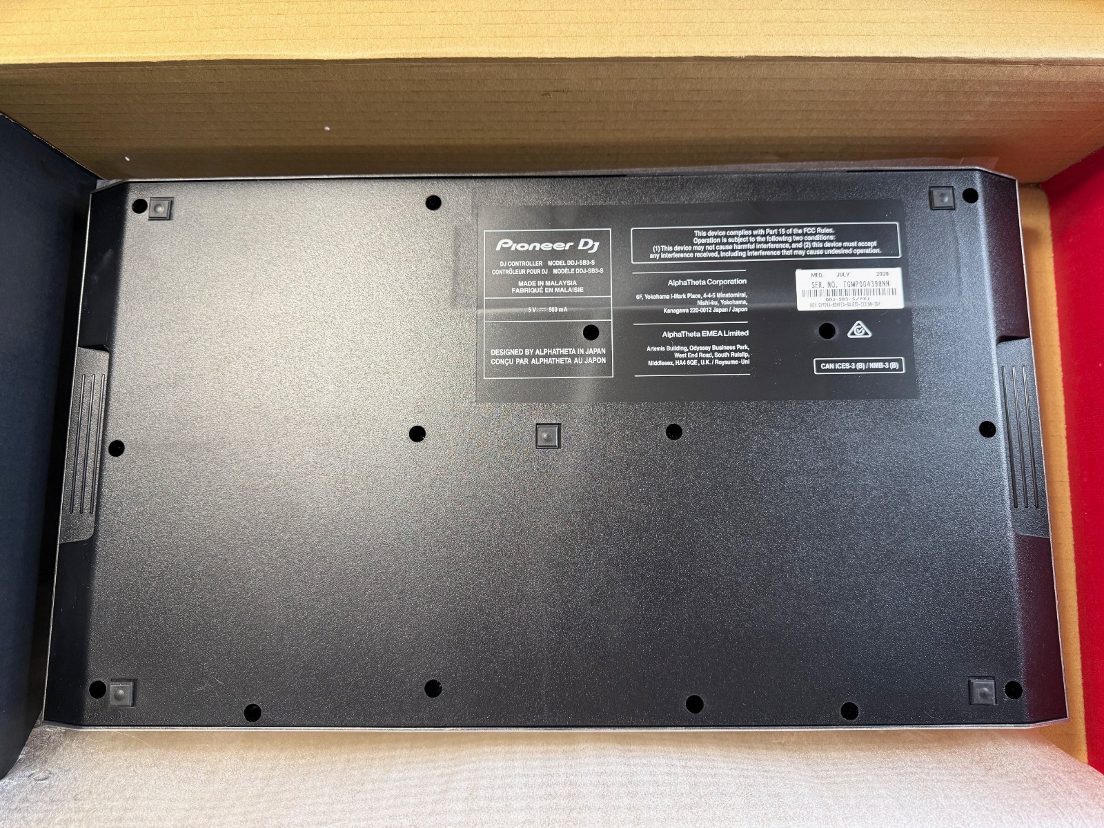 Pioneer DJ DDJ-SB3-S Silver DJ Controller for Serato DJ Lite Open Box