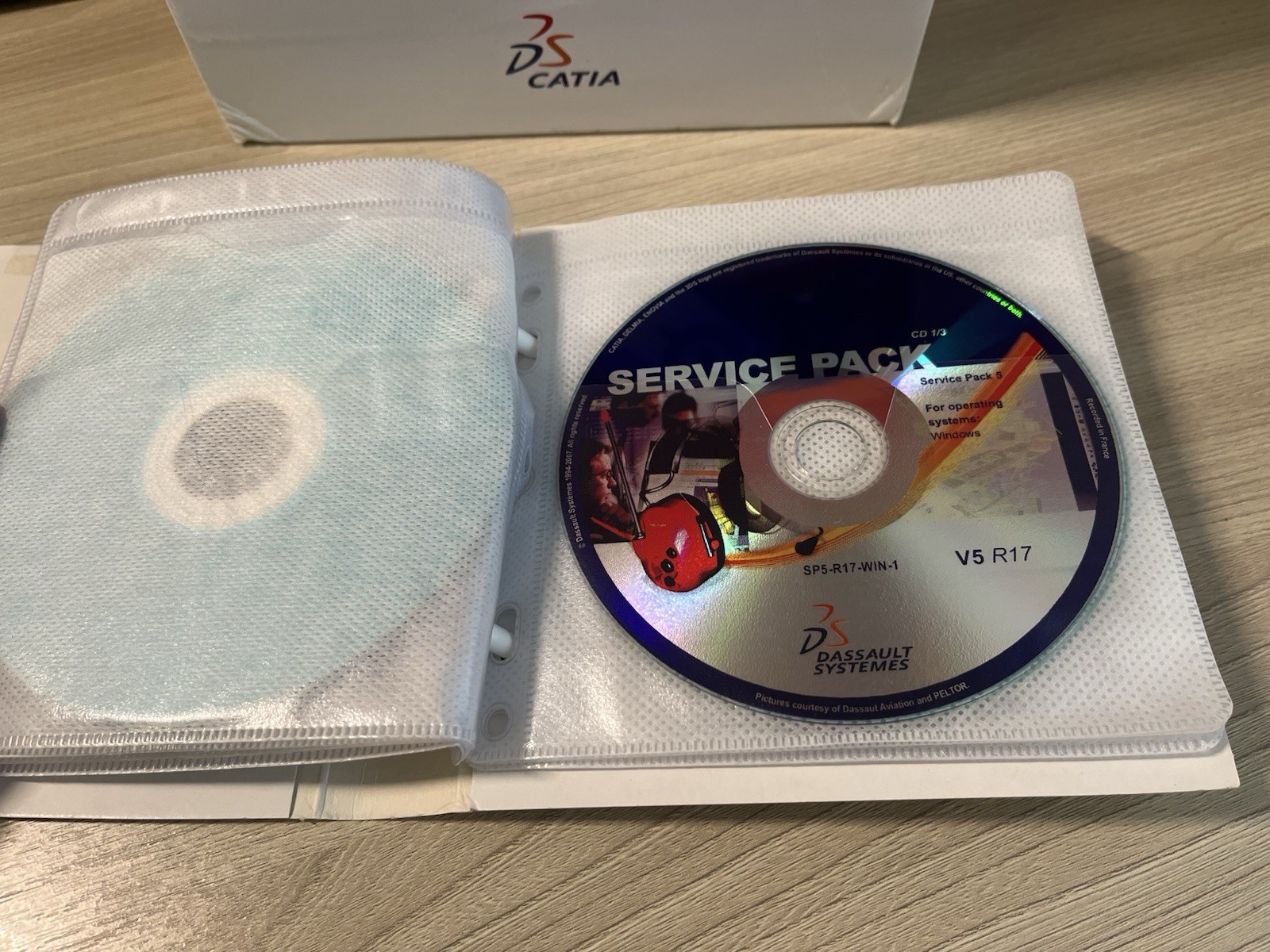 CATIA V5 R17 P2 Boxed Version – Original Discs – Collectible Read Description