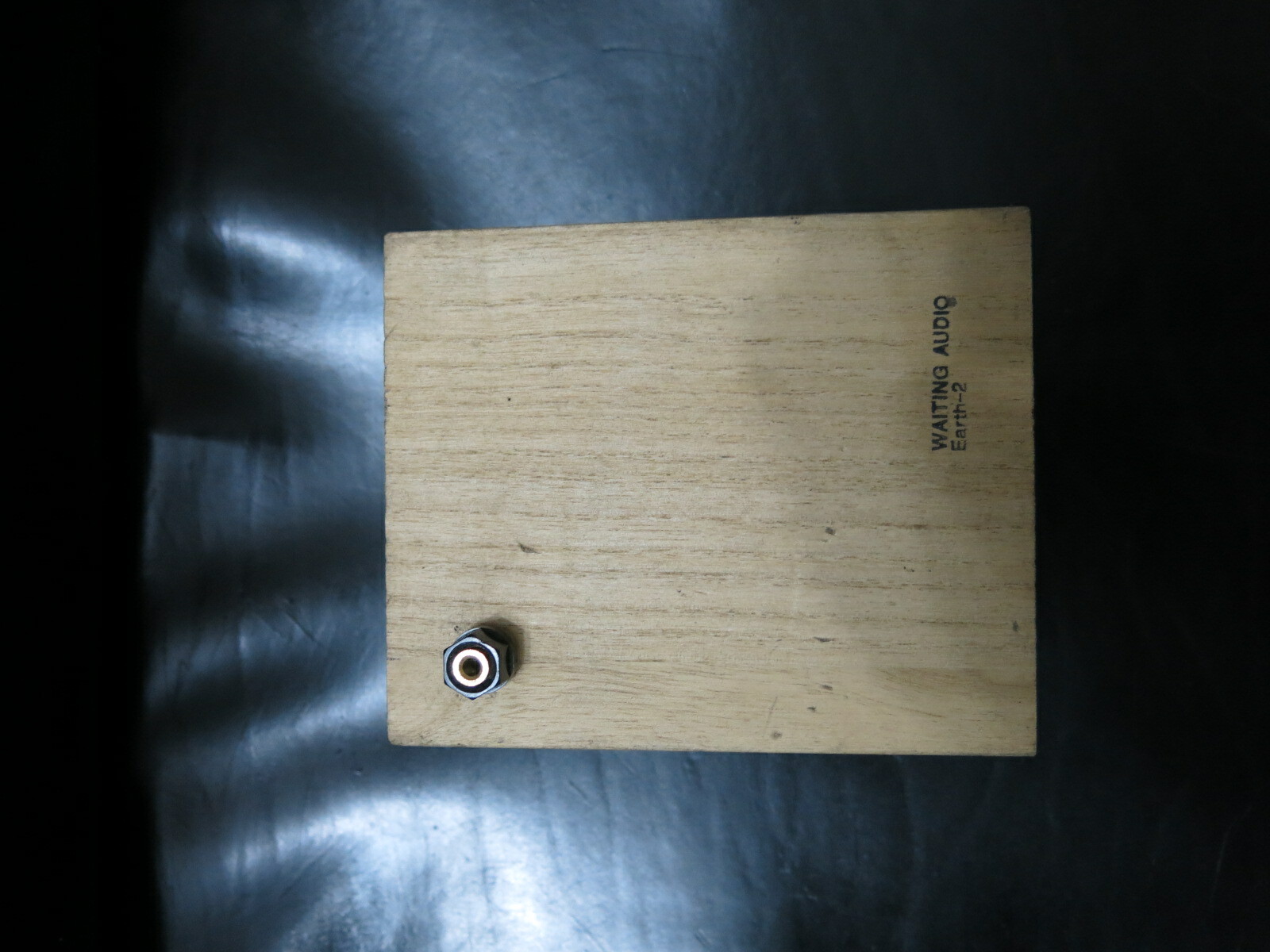 WAITING AUDIO Earth-2 grounding box