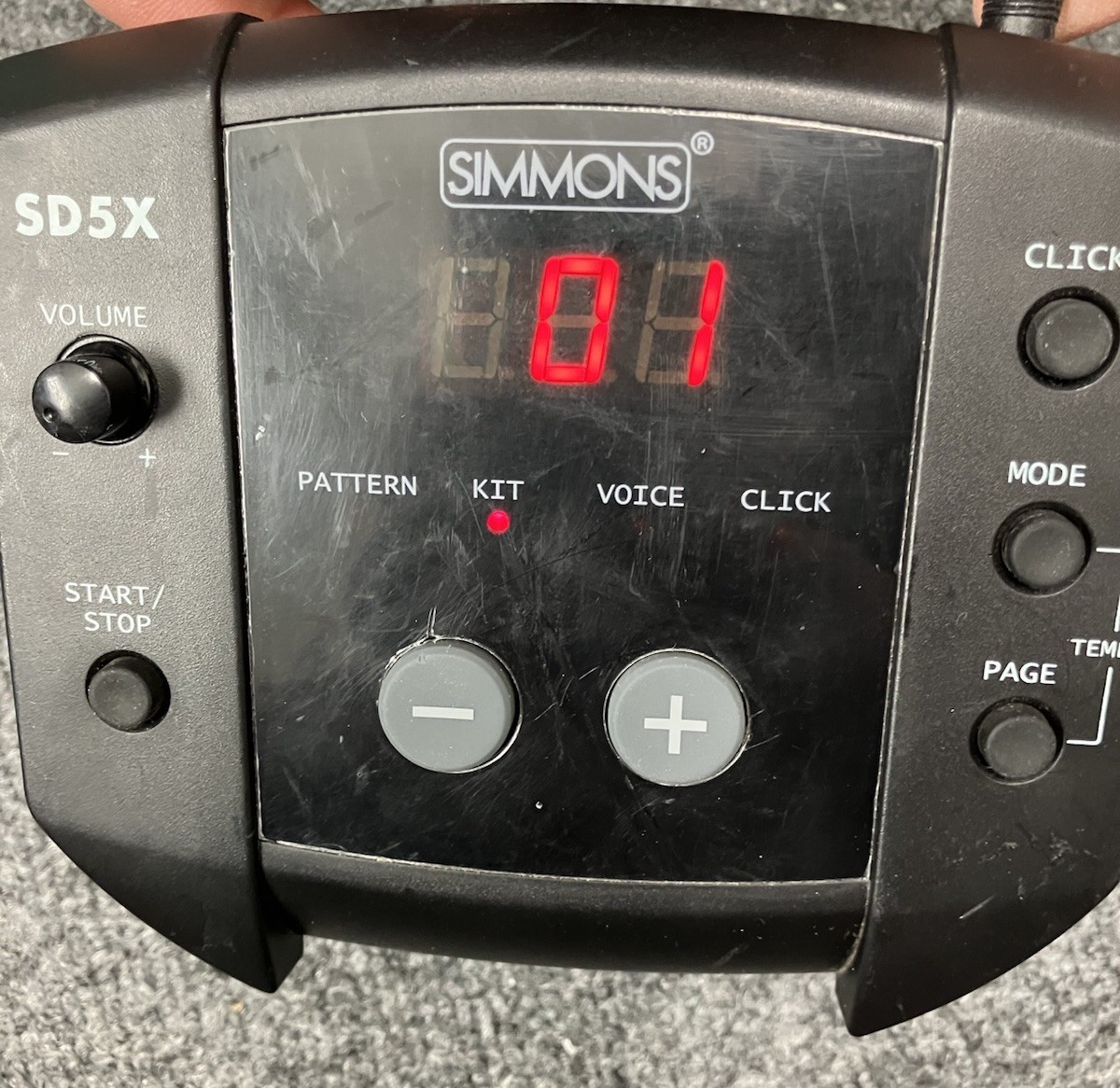 Simmons SD5X Electronic Drum Module and harness. No Power Supply.