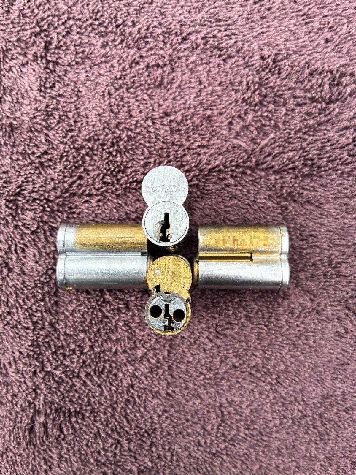 Schlage Everest 7-pin B125 SFIC small format interchangeable core 26D finish