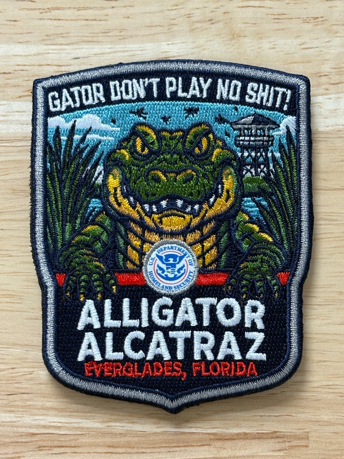 AWESOME FLORIDA *** ALLIGATOR ALCATRAZ *** LTD ED MORALE PATCH ~ WOW!!