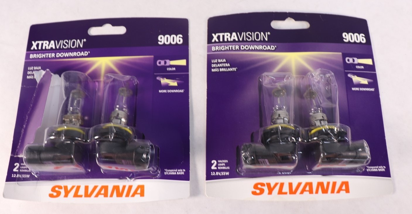 Lot 2 SYLVANIA 9006 XtraVision Halogen Headlight Bulbs 2-Pack Distressed Package