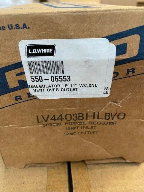 550-06553 LB WHITE REGULATOR LP 11" WC 2ND STAGE VENT OVER OUTLET (NEW)