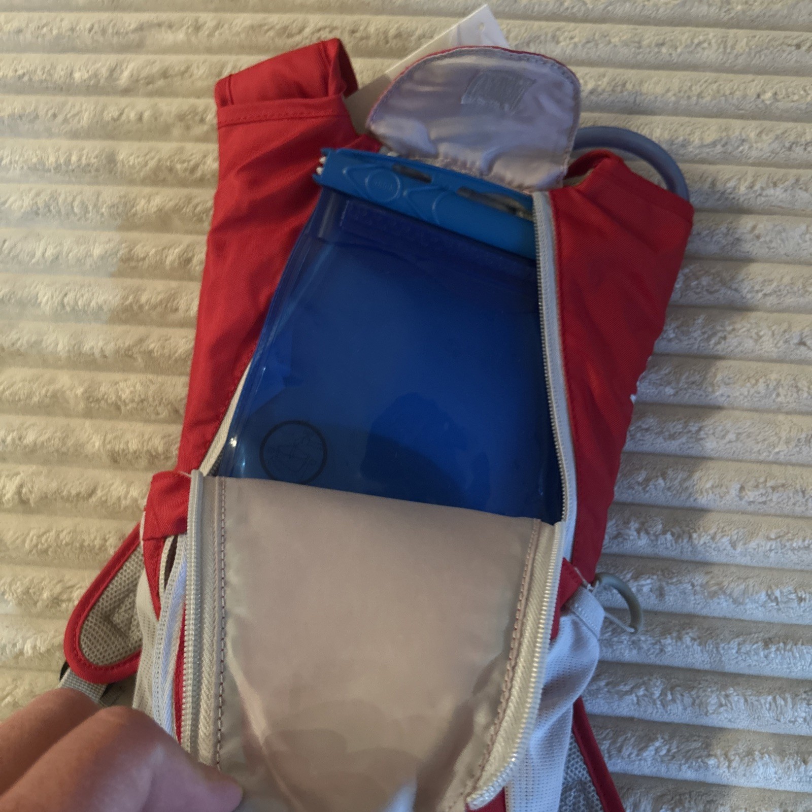 Ridgeway by Kelty Monarch 5L Hydration Backpack Red Gray Bladder Running NWT