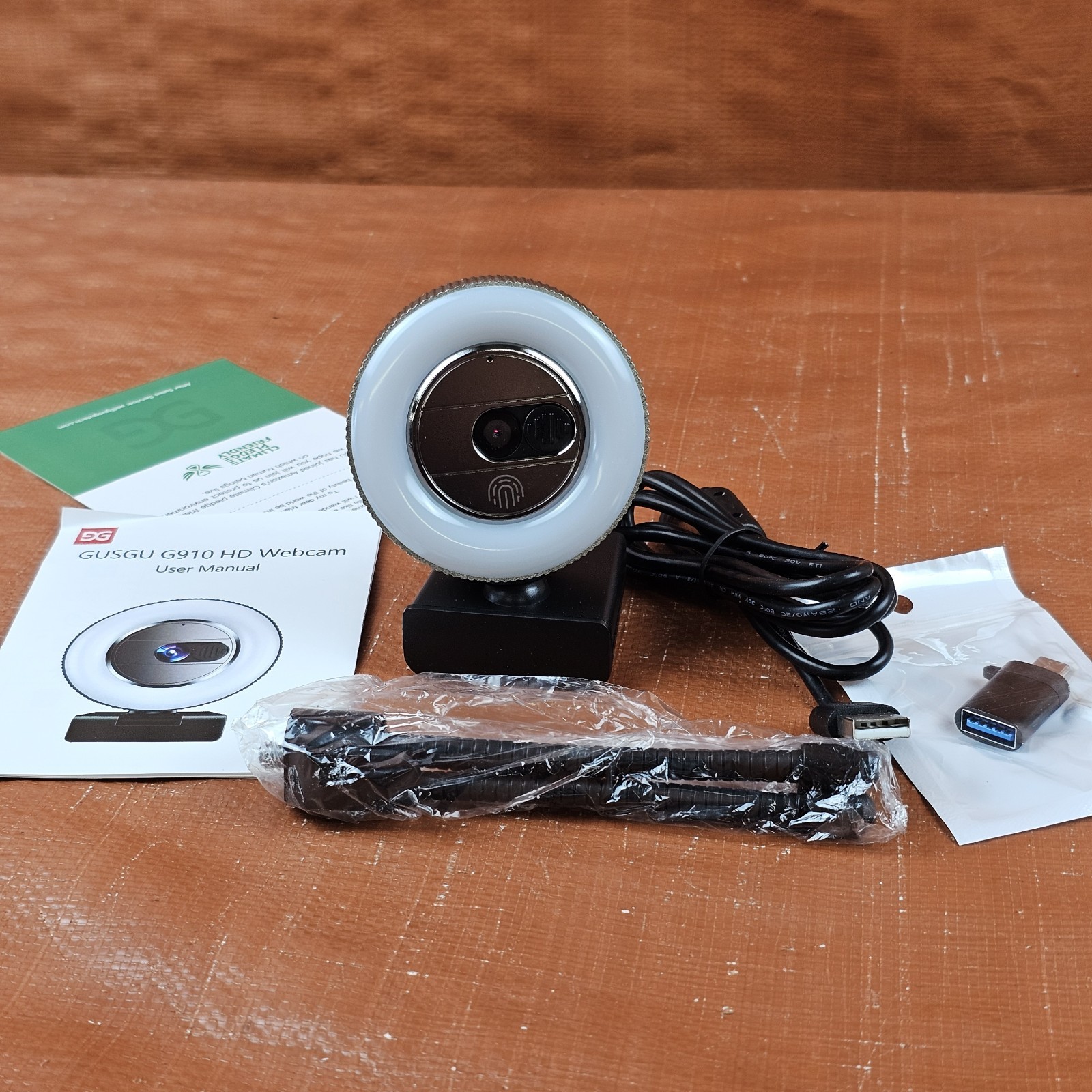 GUSGU G910 Webcam for PC with Microphone, Light & Privacy