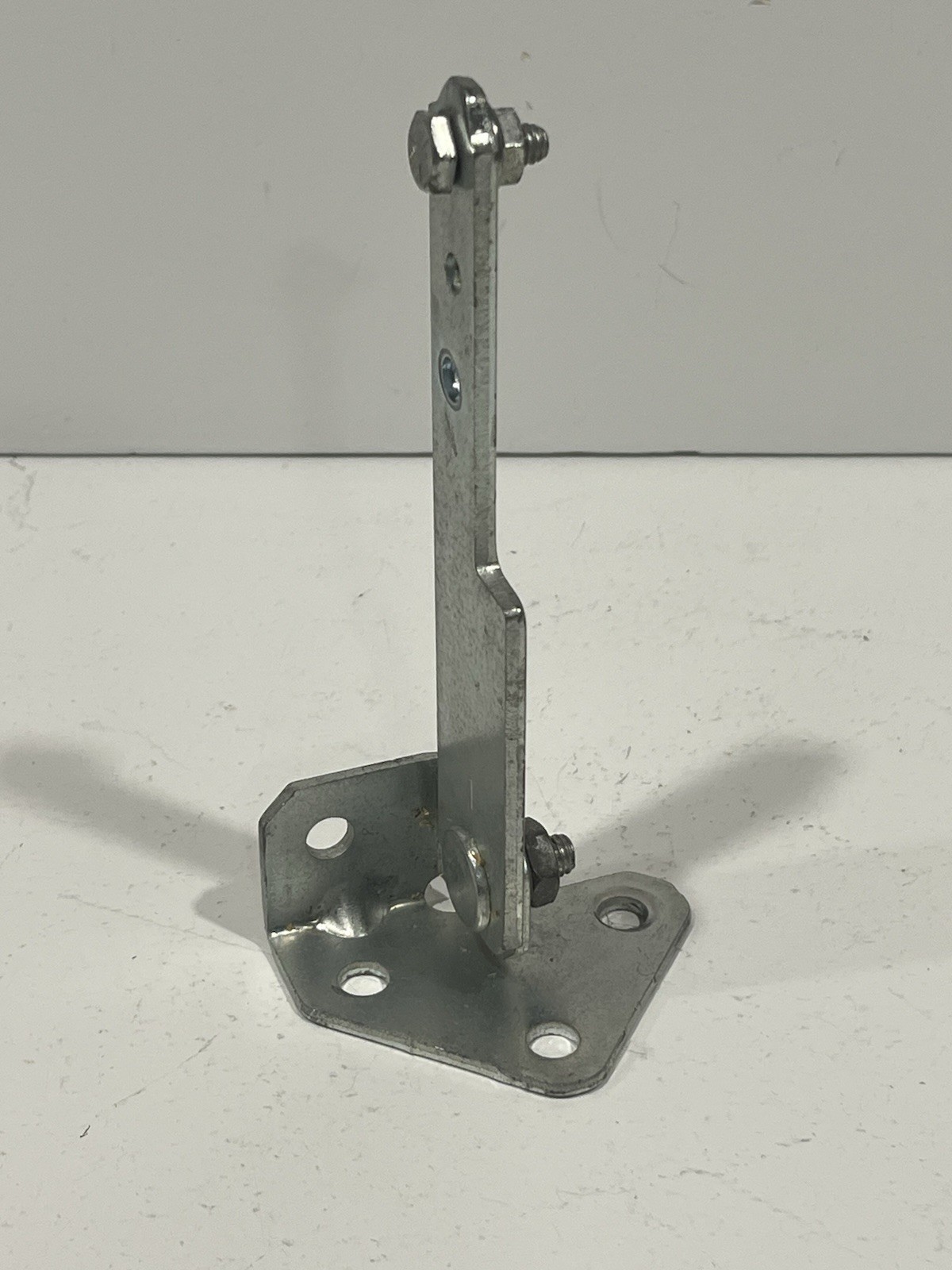 Wall mount rail triangular brackets for Genie Screw Drive Garage opener