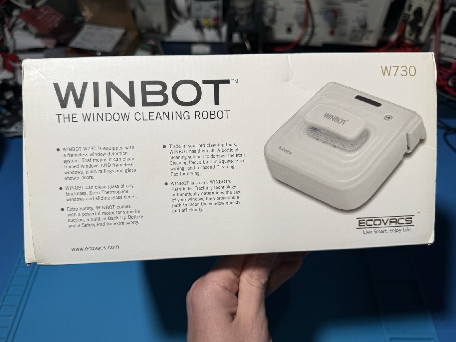 Ecovacs WINBOT W730 Window Cleaning Robot Framed Or Frameless Windows - Tested