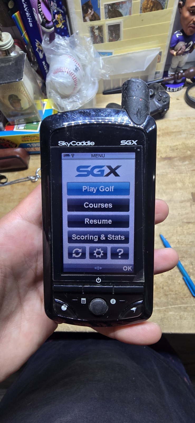 black SkyCaddie SGX handheld golf GPS rangefinder