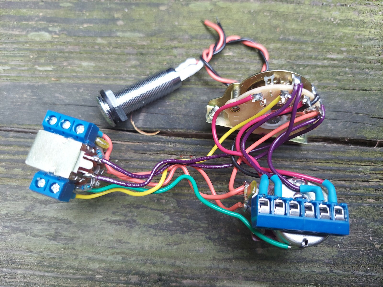 Ibanez RG HSH Solderless Harness 5/w Switch Bourns 500k pots 3/8 KellingSsound