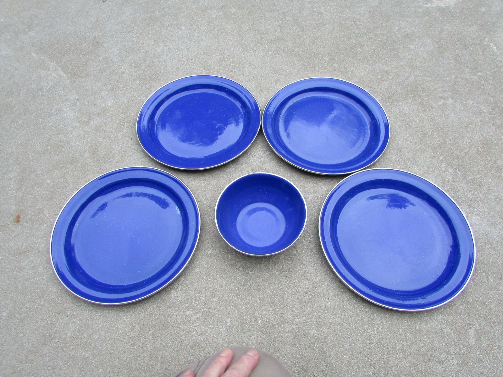 Set 5 Blue White Speckled Enamel Metal Silver Edge 10" Dinner Plates & 6" Bowl