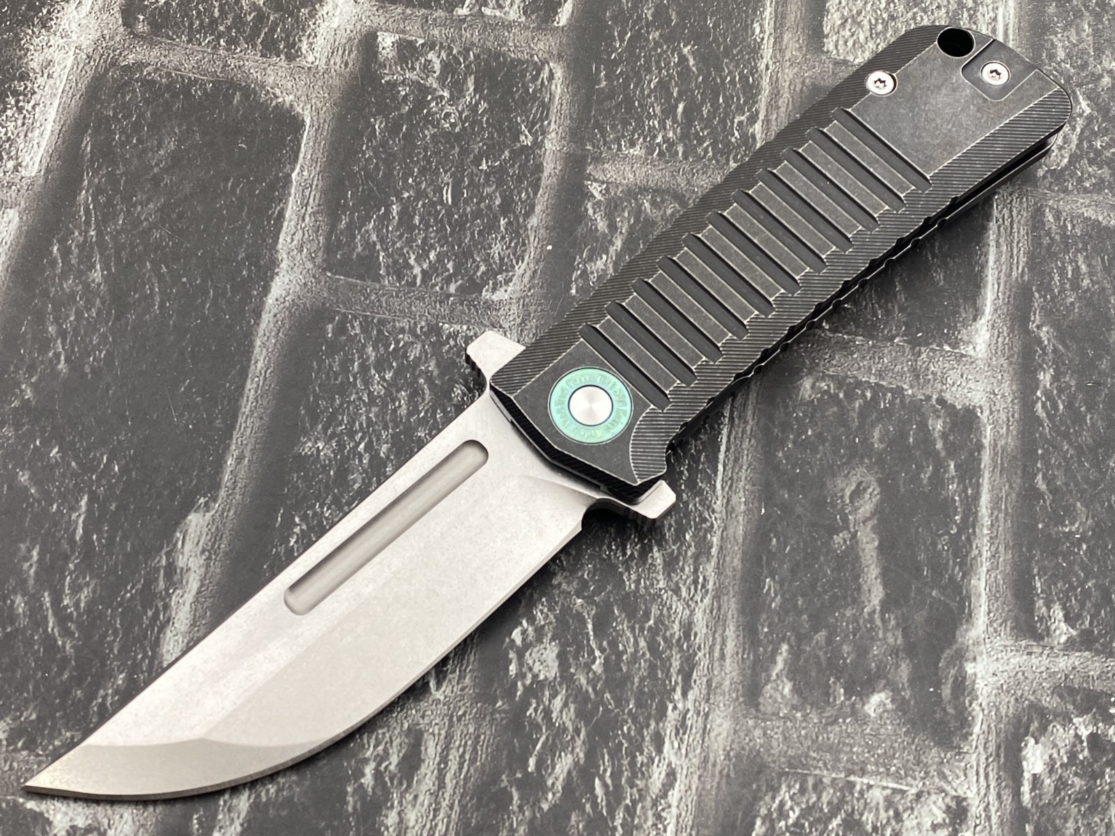 TwoSun TS555-M390-SW Folding Knife M390 Blade Titanium Handle Pocket Knife