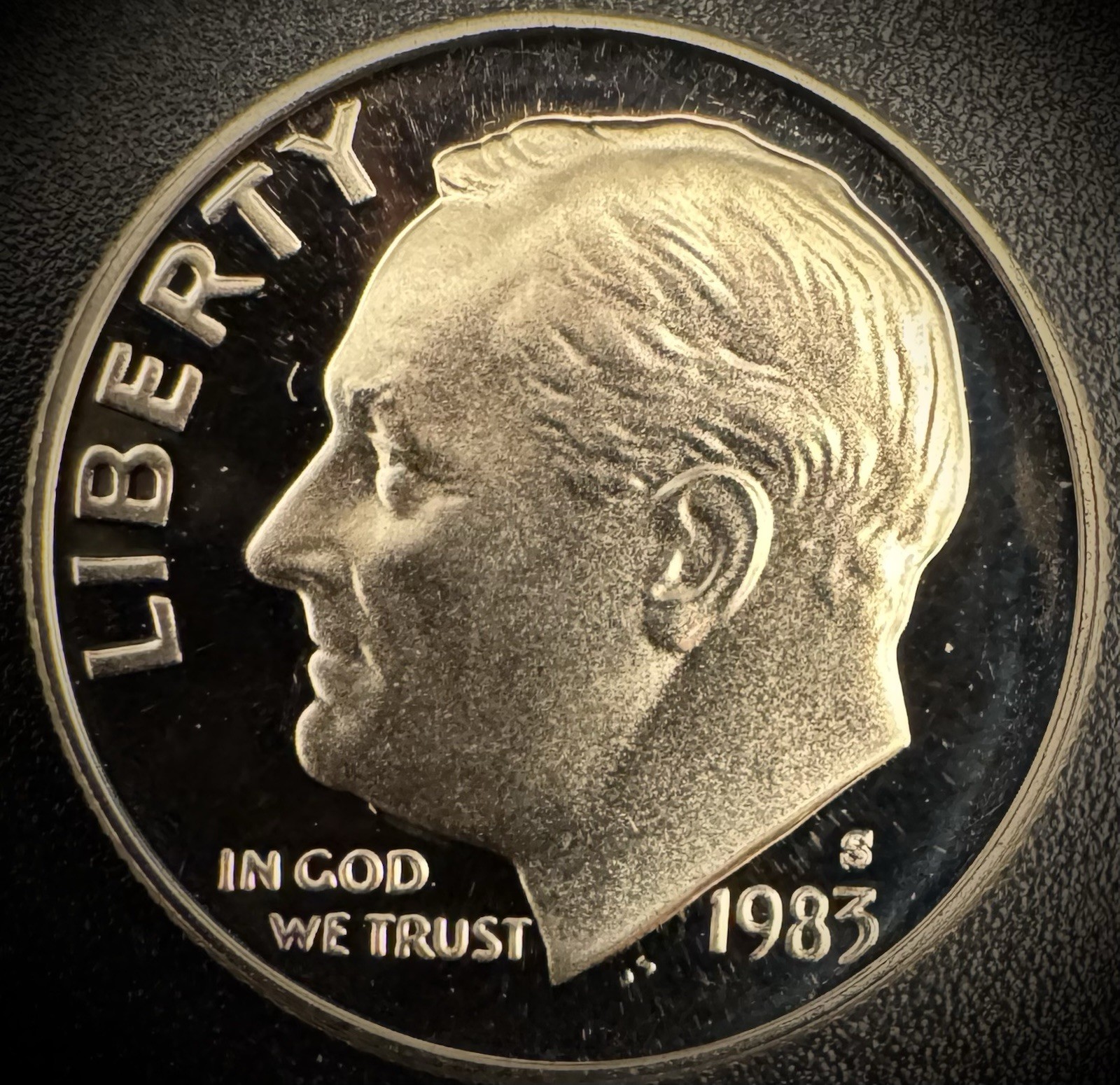 1983-S PROOF Roosevelt Dime 10C Clad DEEP CAMEO Coin From US Mint Proof Set