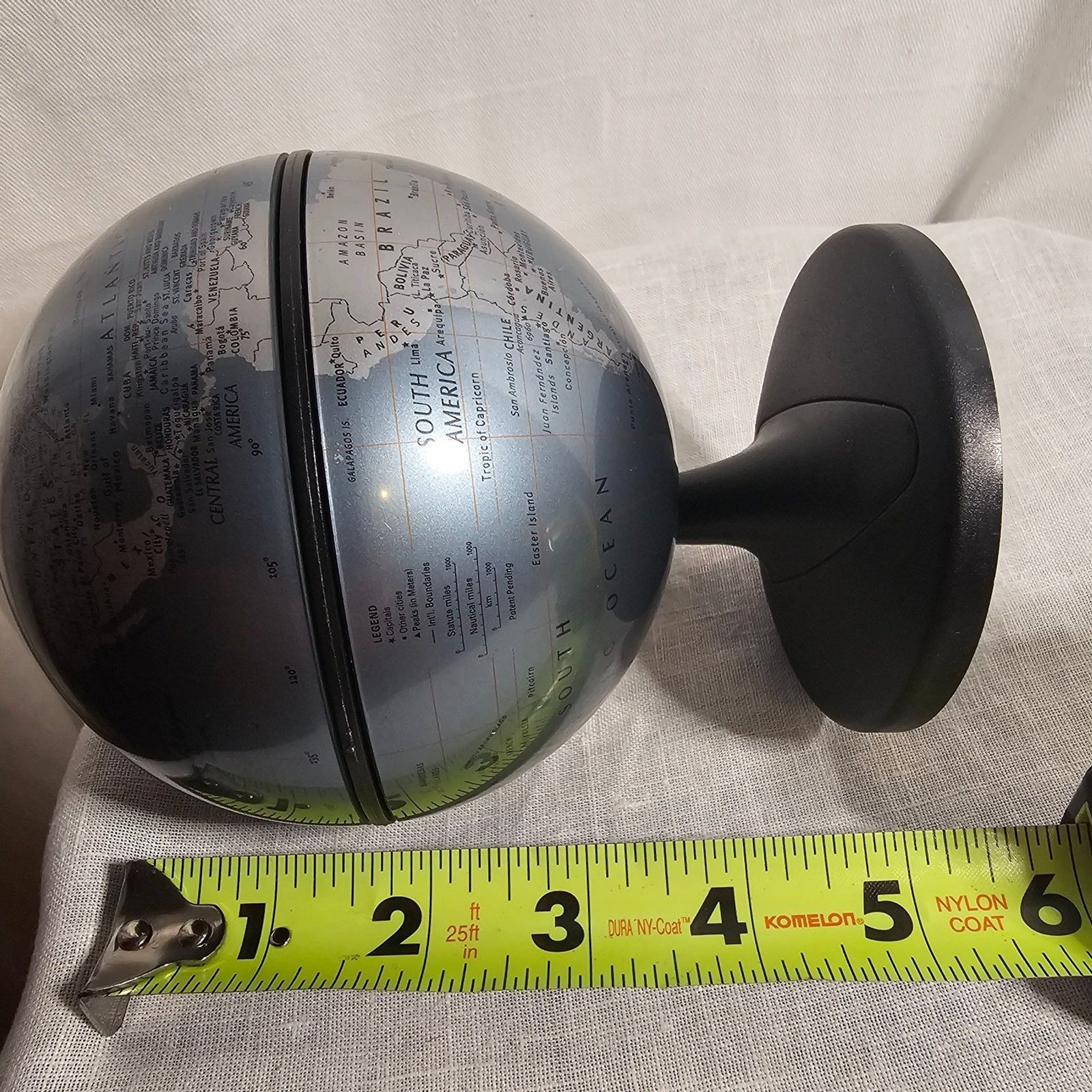 Replogle Small Earth Globe Desk Top Size Spins Revolves Very Detailed 2001