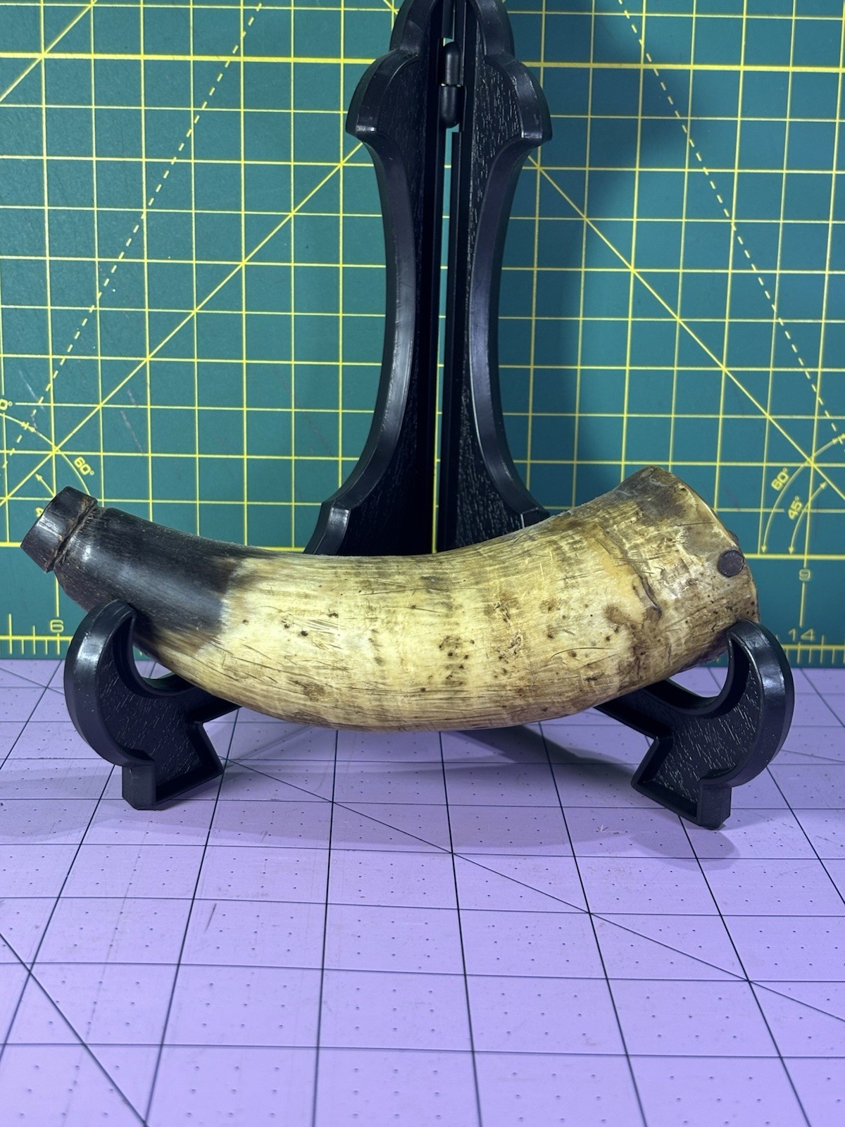Small antique/vintage black powder horn Mountain Man Rendezvous Muzzleloader