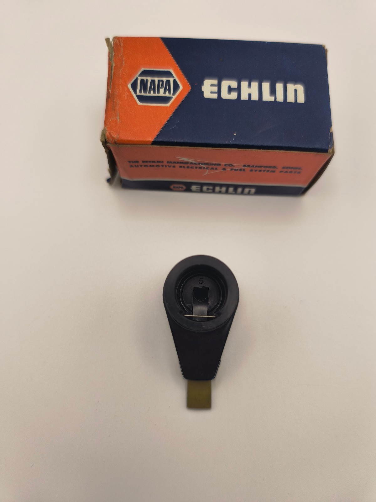 NOS NAPA Echlin RR157 Distributor Rotor Made in USA
