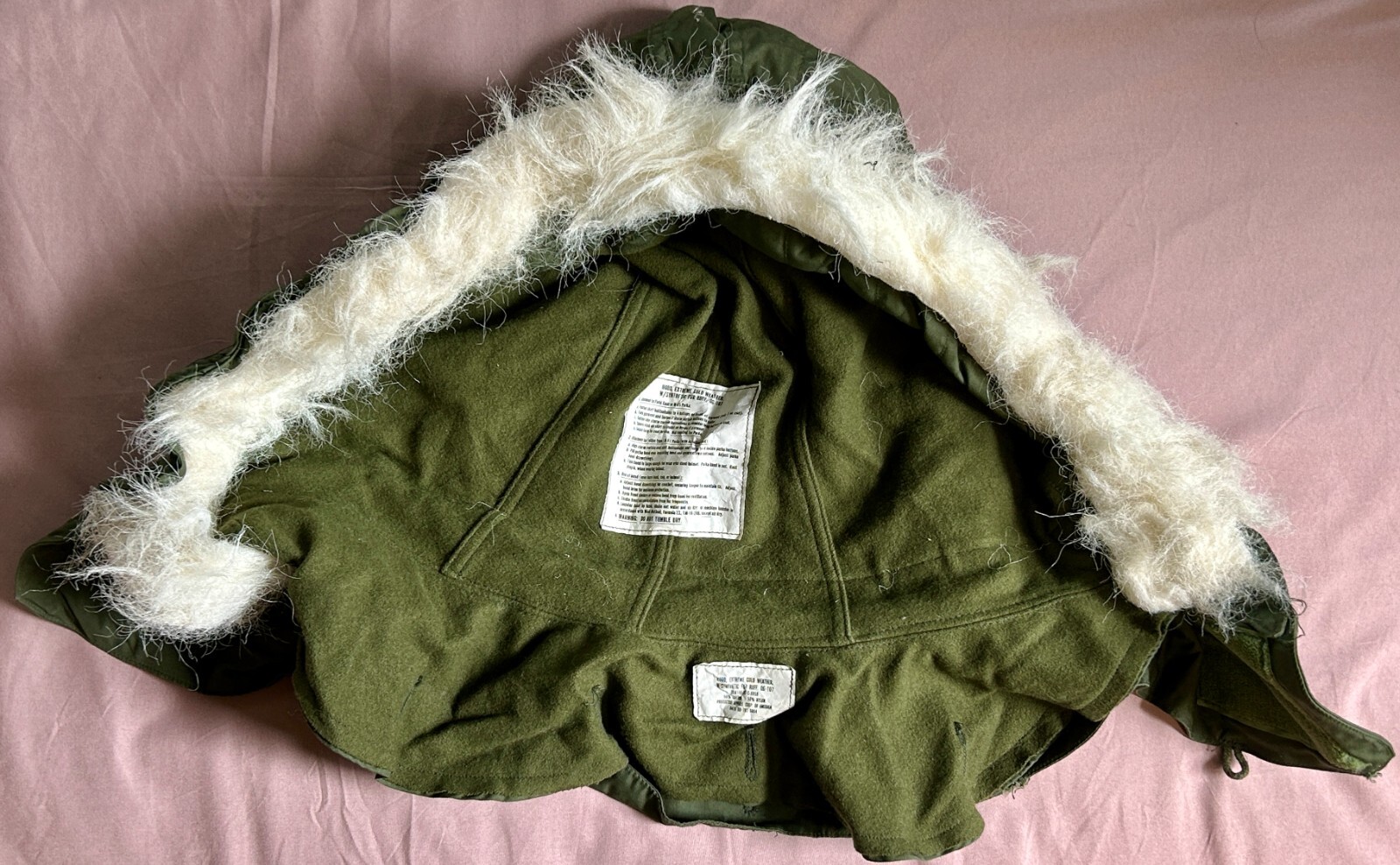 Vintage Military Extreme Cold Weather Hood w/Synthetic Fur Ruff, OG-107