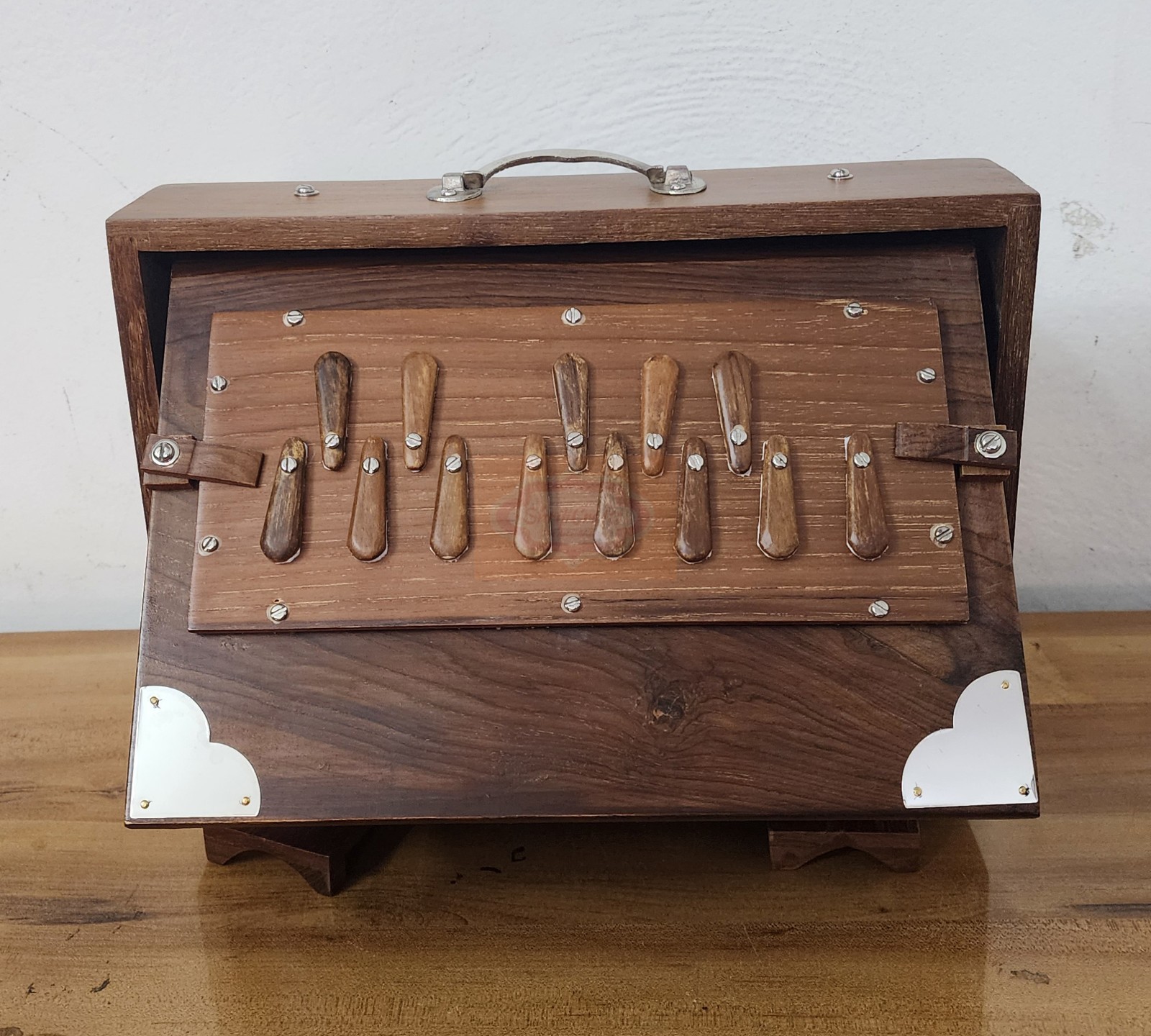 Premium Handcrafted Shruti Box 9X12″ Teak Wood 440Hz 432Hz C to C Concert Bronze