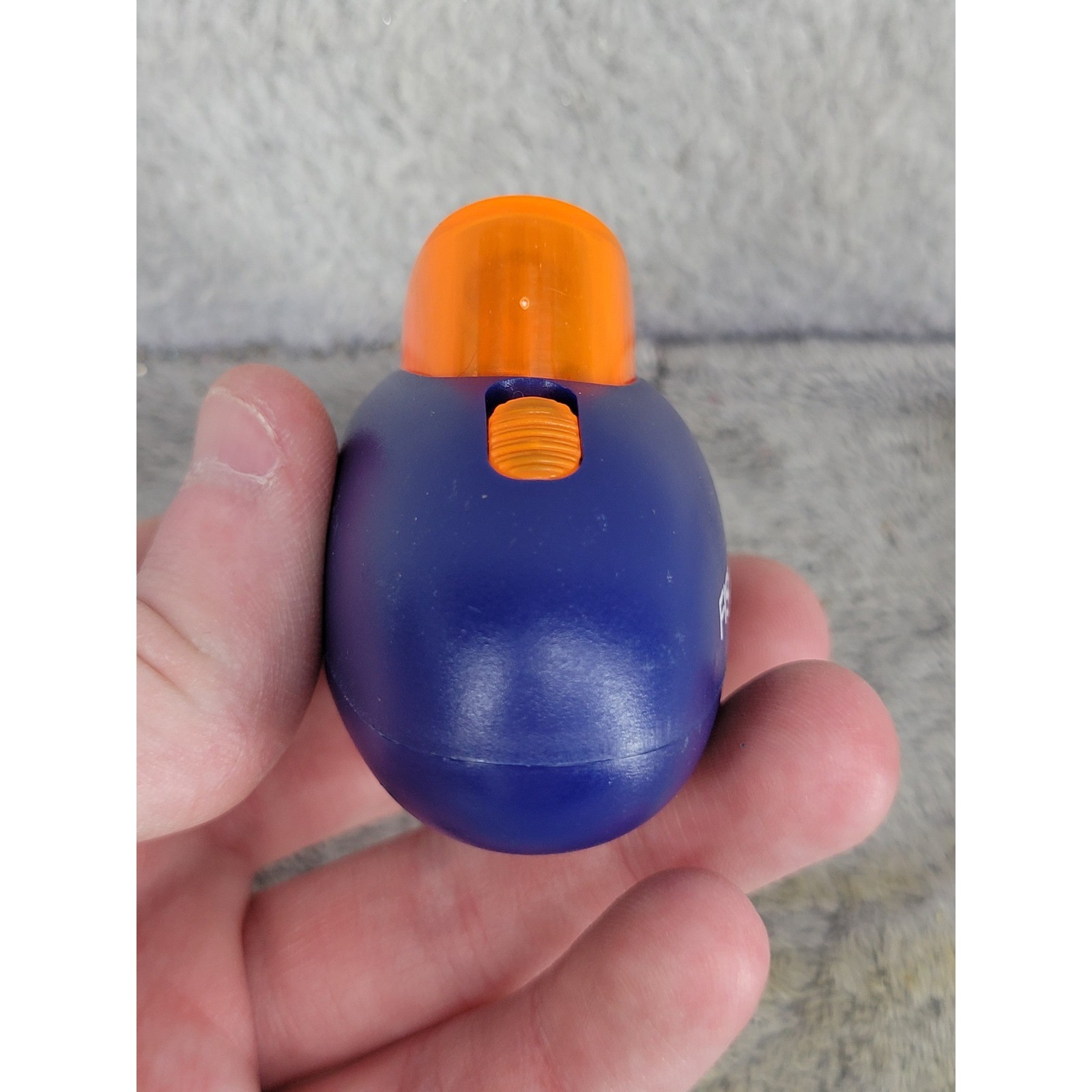 Fiskars Circle Hole Punch Orange Blue Compact Crafting Scrapbooking